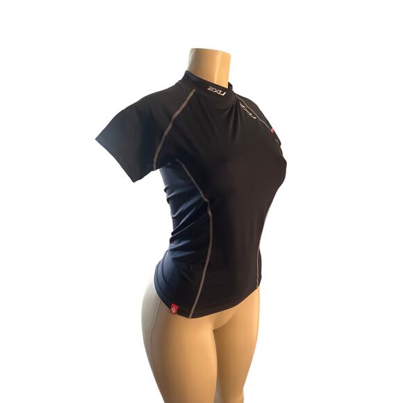 Women L 2XU Black Short Slv Tee Shirt Top 50D/CK Power Compression Sports Gym - Picture 1 of 6